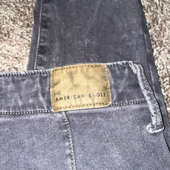 American Eagle High Rise Gray Jeans - Picture 5 of 6